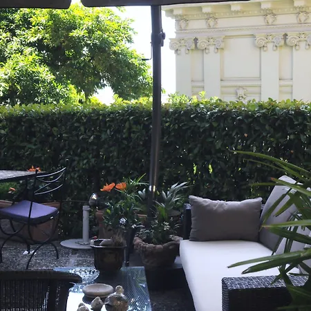 Hotel Petit Palais-2